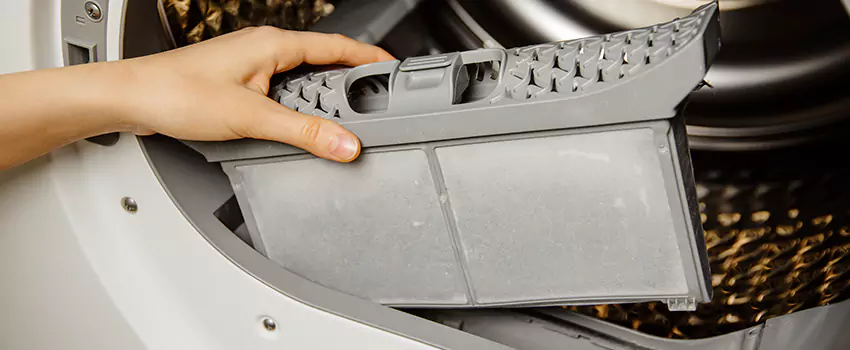 Signs Of A Clogged Dryer Lint Trap in Allendale, Michigan